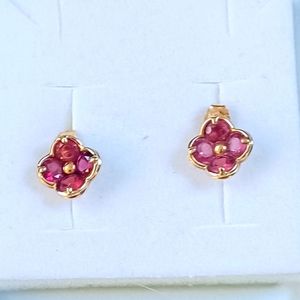 Estate 14k Solid Yellow gold 585 Mexico Gemstone Garnet Flower Earrings